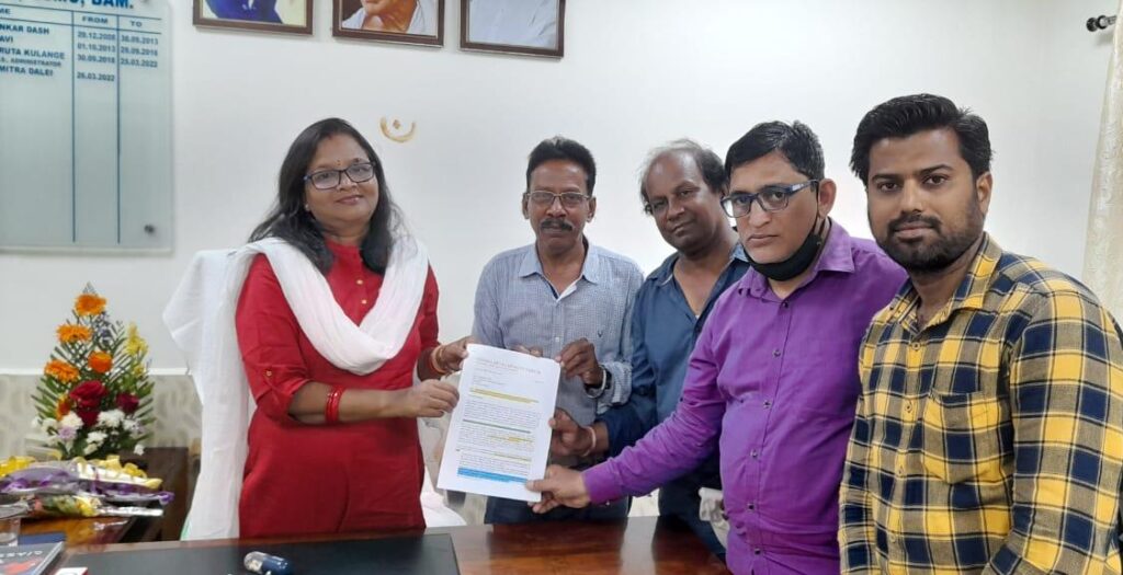 Memorandum-to-Brhmapur-Mayor